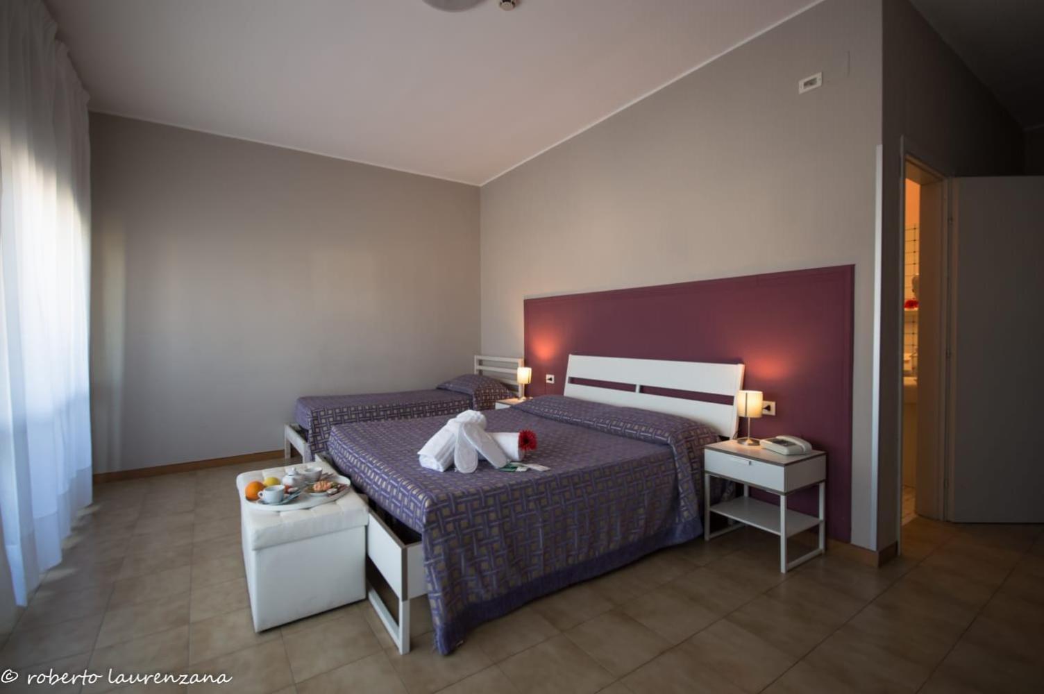 Hotel Palatinum Metaponto Bagian luar foto
